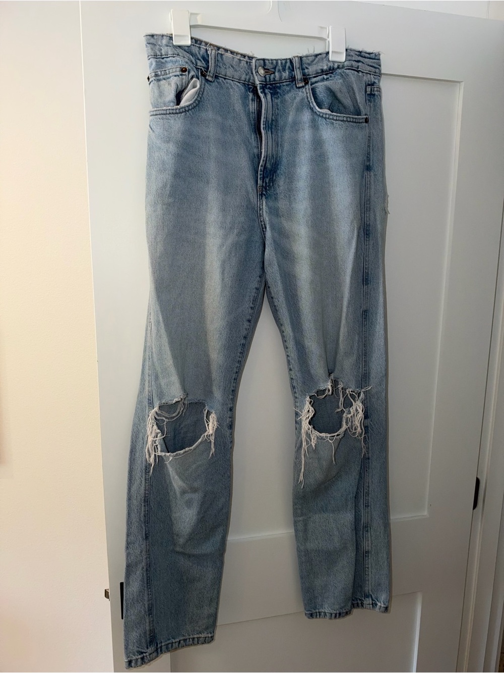Light Blue Distressed Women’s Jeans